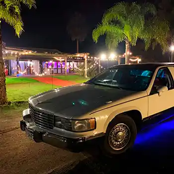 Limusina blanca para eventos y bodas en Montevideo